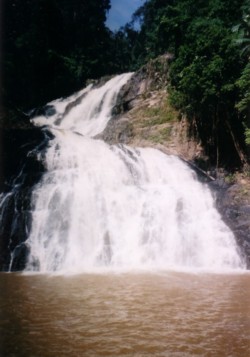 Takah Tinggi waterfall